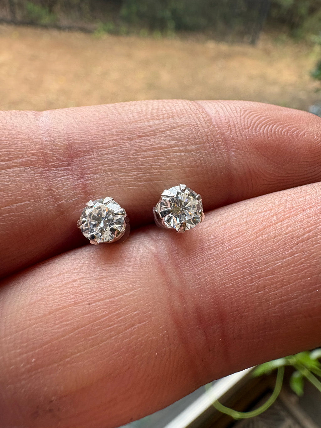 1 CTW Lab Grown Diamond Stud Earrings – 5mm Round Brilliant | D Color VVS1| 925 Sterling Silver