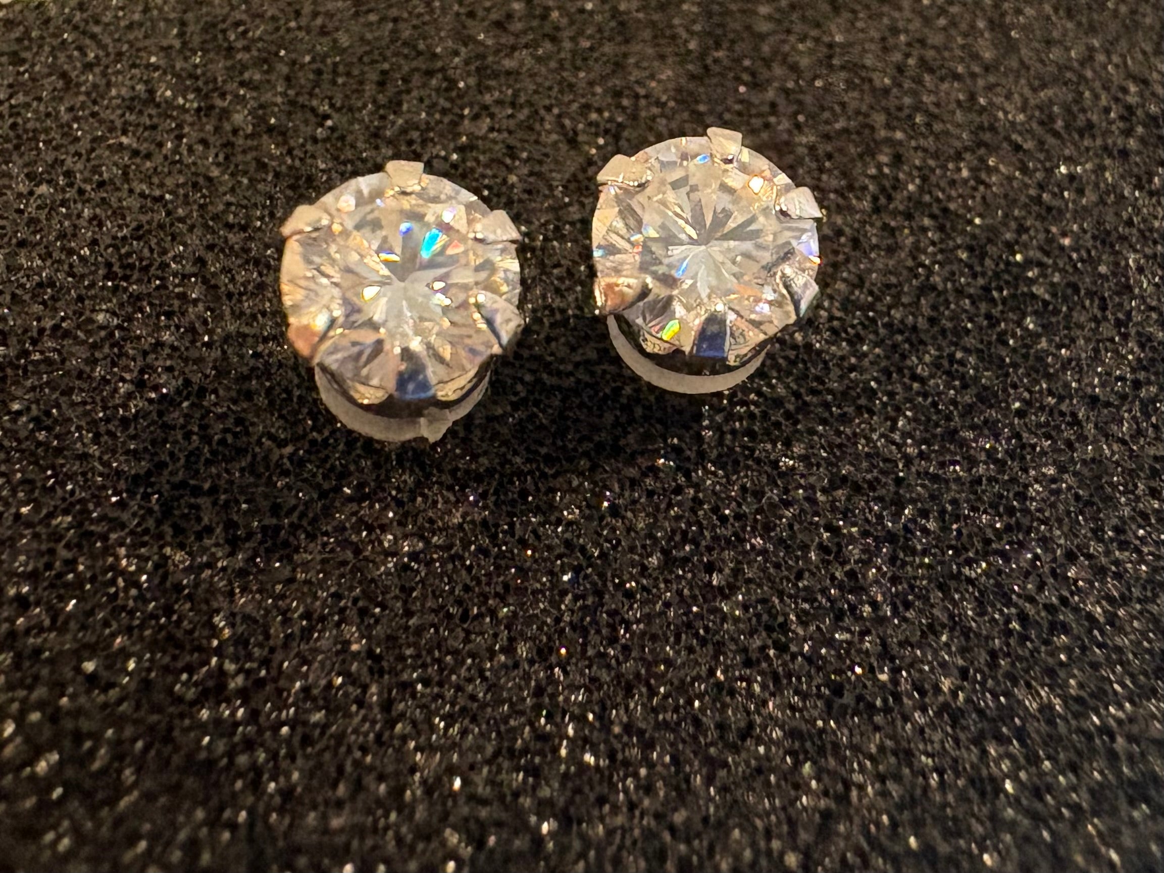 1 CTW Lab Grown Diamond Stud Earrings – 5mm Round Brilliant | D Color VVS1| 925 Sterling Silver