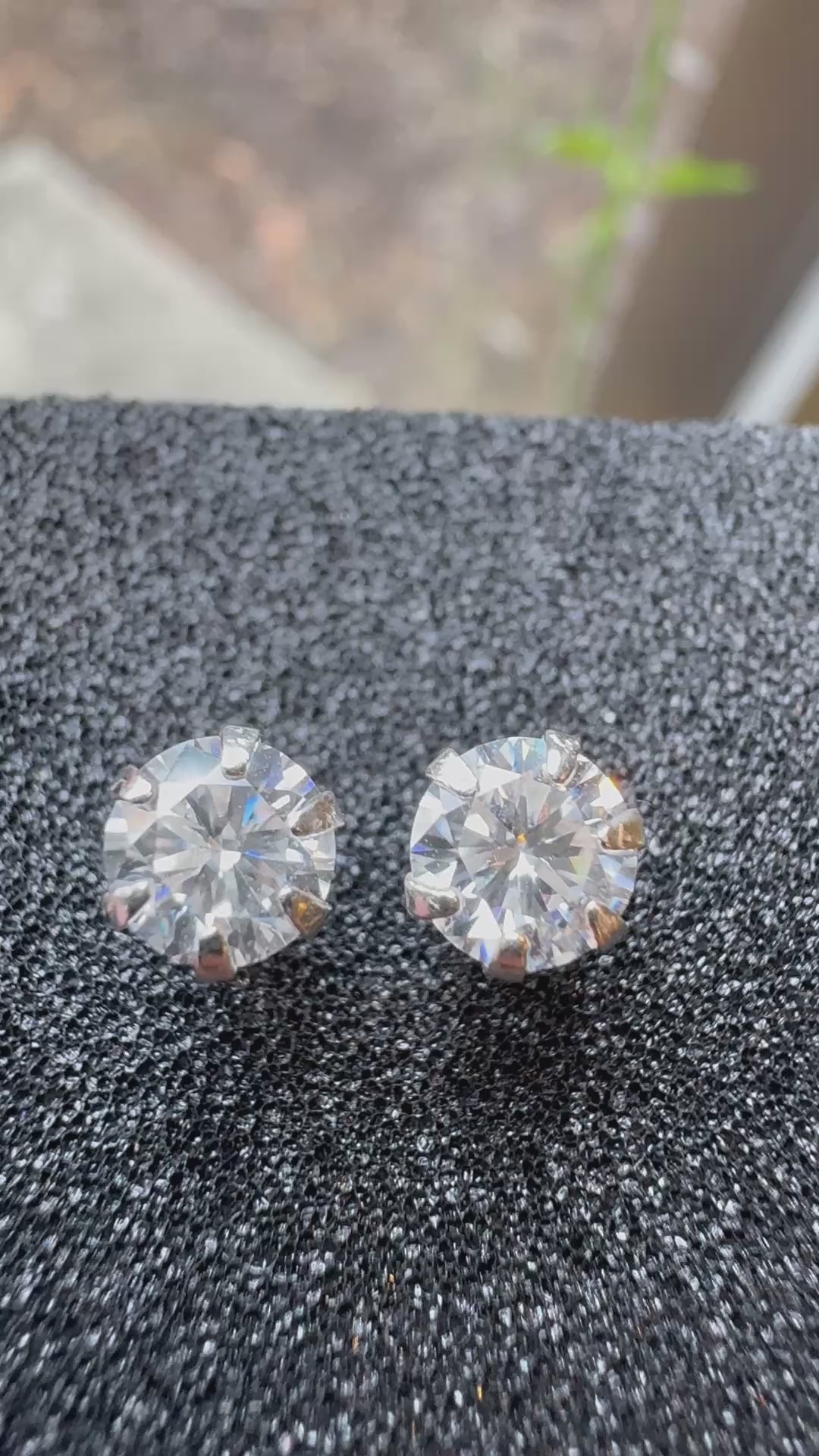 1.00 CTW Lab Grown Diamond Stud Earrings – 5mm Round | D Color VVS1 | 925 Sterling Silver